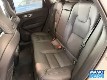 VOLVO XC60 B5 Ultra Dark ACC BLIS HUD PANO 360