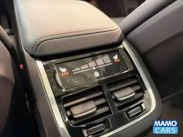VOLVO XC60 B5 Ultra Dark ACC BLIS HUD PANO 360