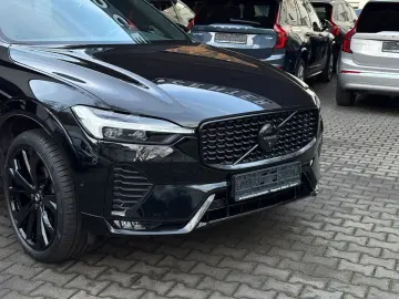 VOLVO XC60 B5 Plus Black Edition 360 PANO H&K Lichtpak