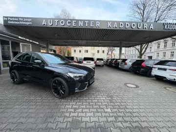 VOLVO XC60 B5 Plus Black Edition 360 PANO H&K Lichtpak