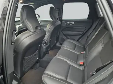 VOLVO XC60 B5 B AWD Ultra Black Edition HuD 360 View