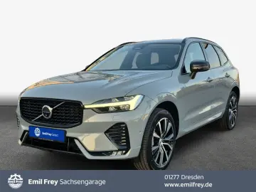 VOLVO XC60 B5 B AWD Ultra Dark Akustikglas Pano