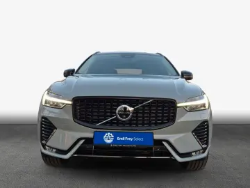 VOLVO XC60 B5 B AWD Ultra Dark Akustikglas Pano