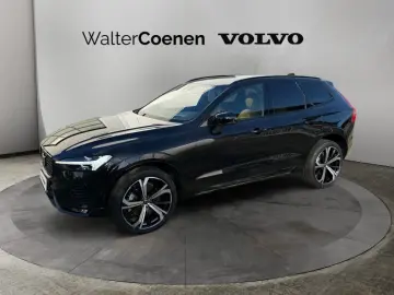 VOLVO XC60 B5 B AWD Plus Dark Luftfahrwerk  360  Cam