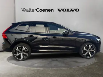 VOLVO XC60 B5 B AWD Plus Dark Luftfahrwerk  360  Cam