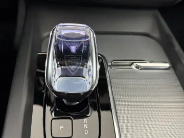 VOLVO XC60 B5 Benzin Ultra Dark AWD