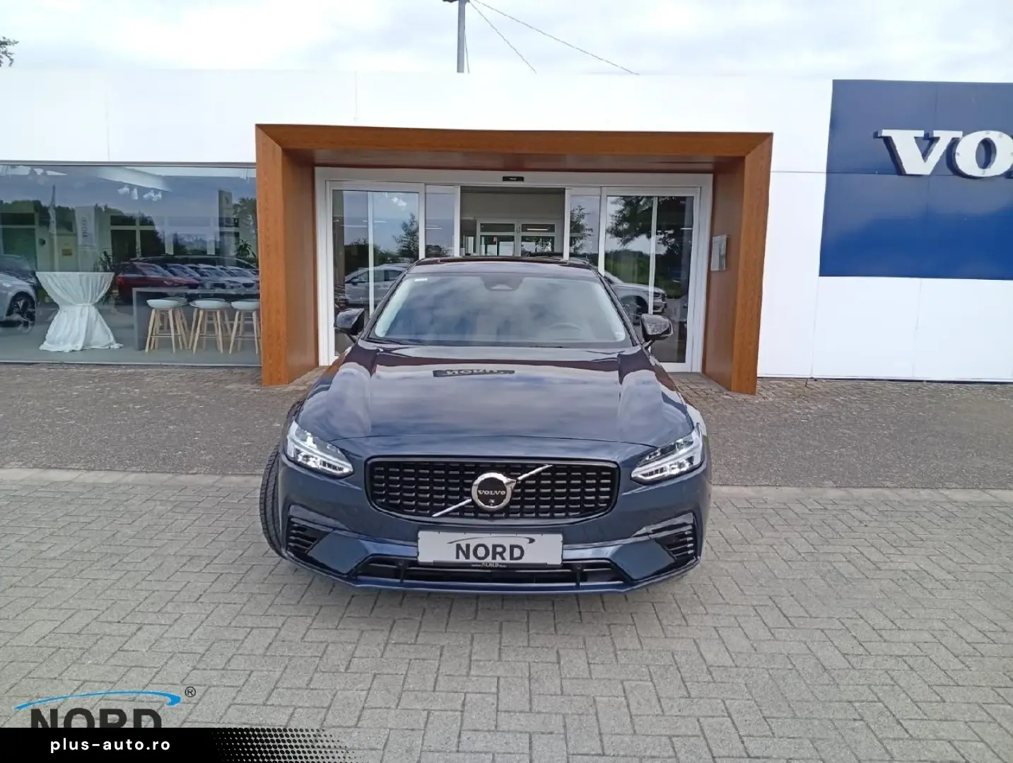 VOLVO S90 T8 Ultimate Dark Plug-In Hybrid AWD