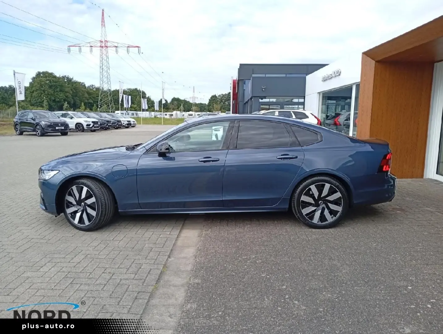 VOLVO S90 T8 Ultimate Dark Plug-In Hybrid AWD