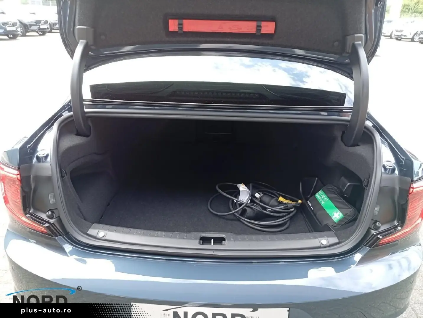 VOLVO S90 T8 Ultimate Dark Plug-In Hybrid AWD