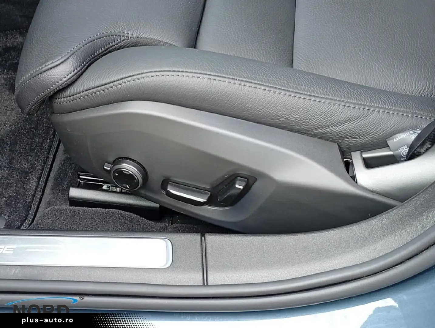 VOLVO S90 T8 Ultimate Dark Plug-In Hybrid AWD