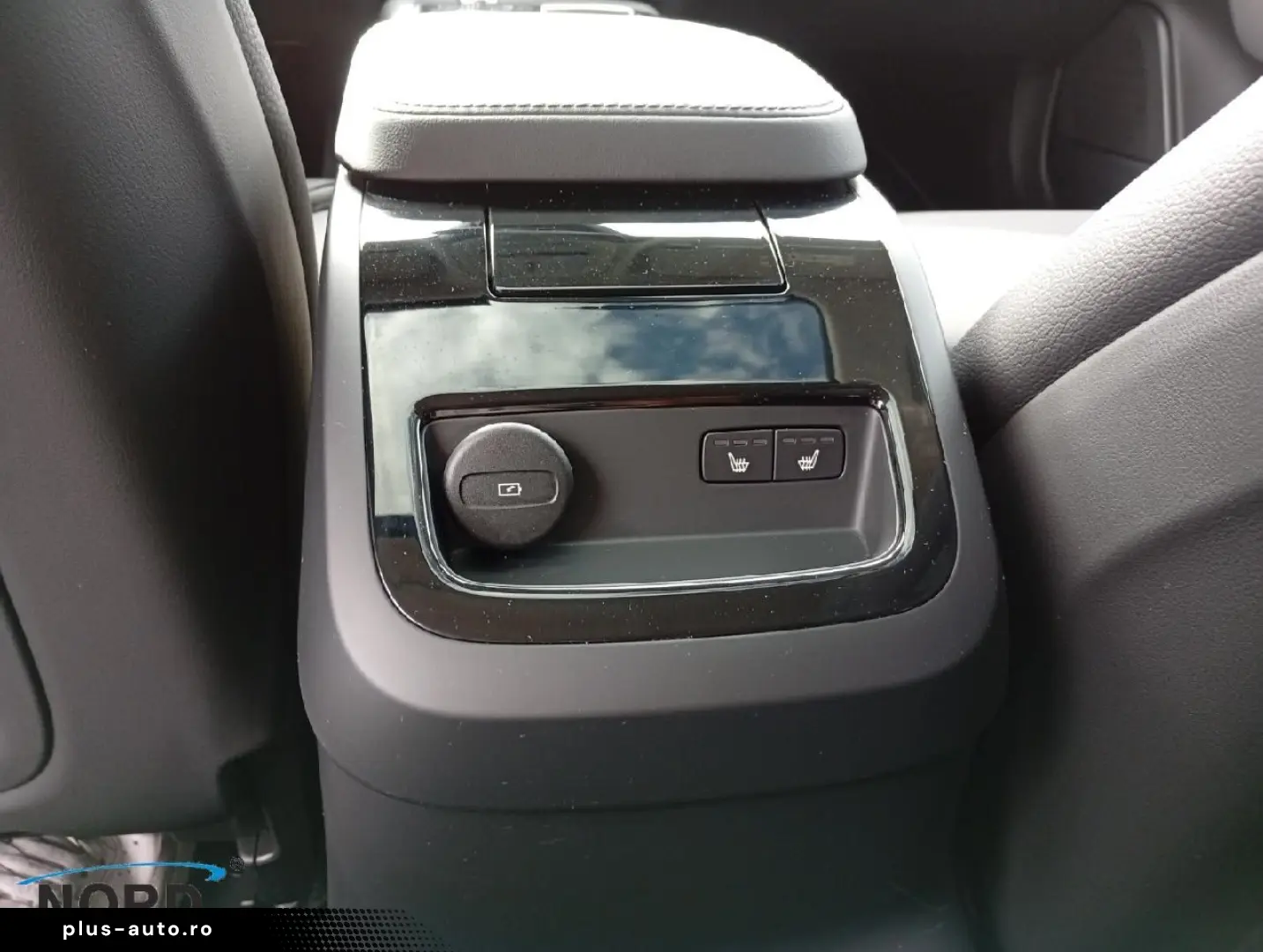 VOLVO S90 T8 Ultimate Dark Plug-In Hybrid AWD
