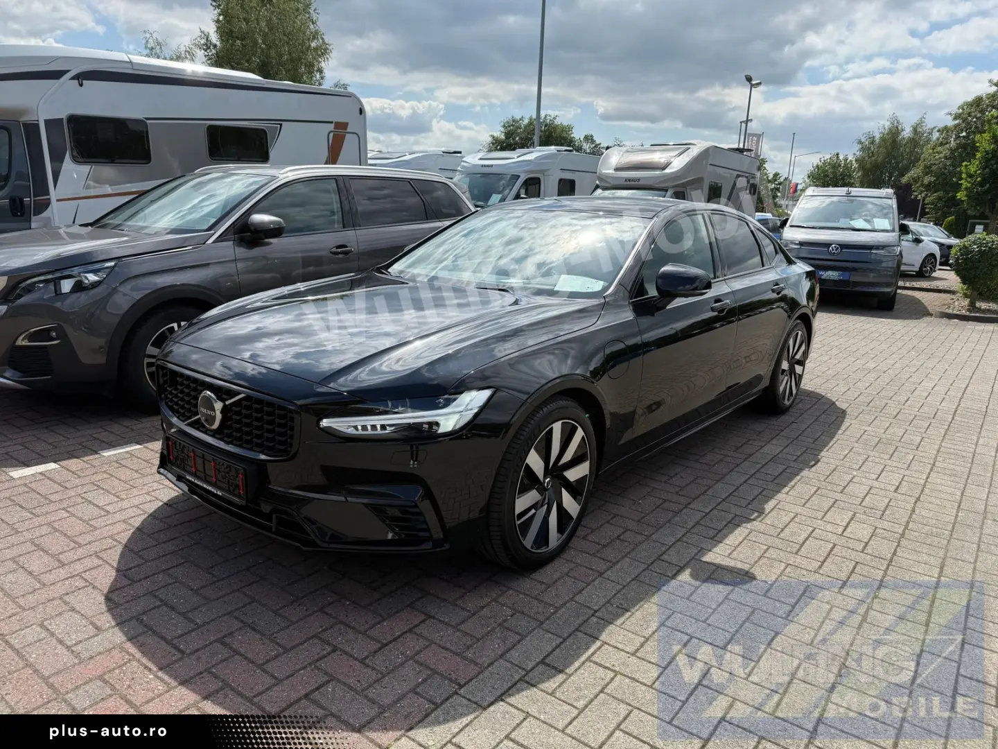 VOLVO S90 Ultimate Dark Recharge Plug-In Hybrid AWD