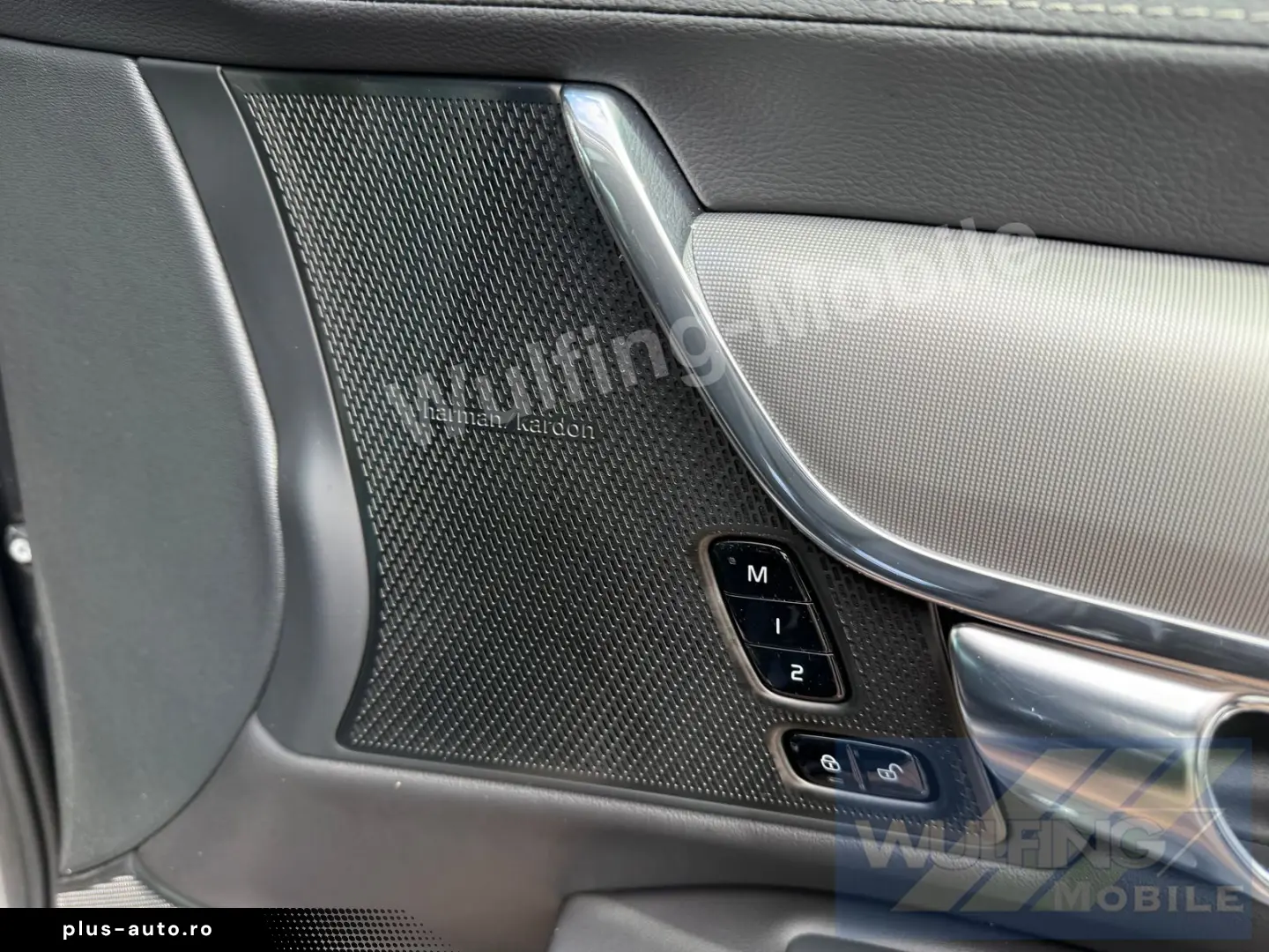 VOLVO S90 Ultimate Dark Recharge Plug-In Hybrid AWD