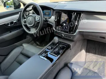 VOLVO S90 Ultimate Dark Recharge Plug-In Hybrid AWD