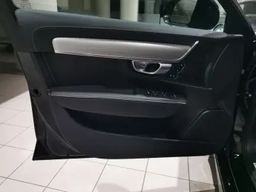 VOLVO S90 T8 Recharge AWD Ultimate Dark