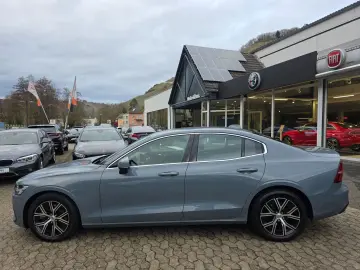 VOLVO S60 Plus Dark Rückfahrkamera PDC ACC LED Tempoma