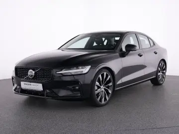 VOLVO S60 B4 Plus Dark  PANO STANDHZ 360  FAHRASS