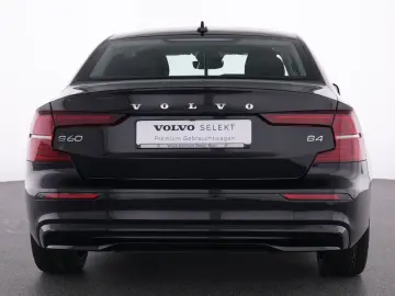 VOLVO S60 B4 Plus Dark  PANO STANDHZ 360  FAHRASS