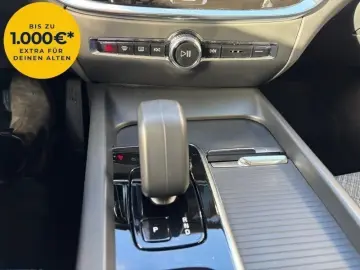 VOLVO S60 B4 Mild-Hybrid 2.0  NAVI KAMERA KLIMA