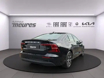 VOLVO S60 Core Mild-Hybrid Navi Klimaautom
