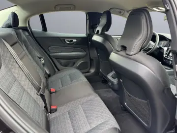 VOLVO S60 Core Mild-Hybrid Navi Klimaautom