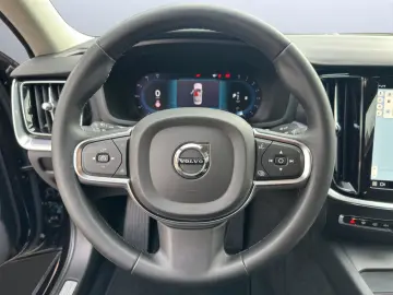 VOLVO S60 Core Mild-Hybrid Navi Klimaautom