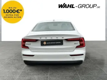 VOLVO S60 Volvo S60 B4 Mild-Hybrid 2.0  NAVI KAMERA KL