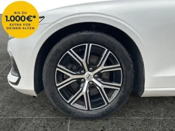 VOLVO S60 Volvo S60 B4 Mild-Hybrid 2.0  NAVI KAMERA KL