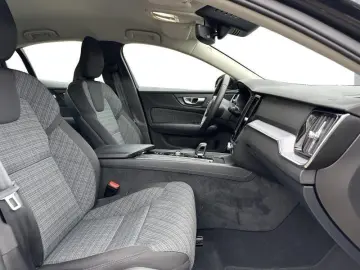 VOLVO S60 B4 Mild-Hybrid