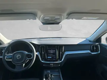 VOLVO S60 B5 AWD Mild-Hybrid Plus Dark ACC BLIS LED
