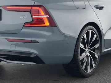 VOLVO S60 B4 Plus Dark 360 Panorama H&K StHz 20