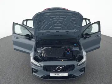 VOLVO S60 B4 Plus Dark 360 Panorama H&K StHz 20