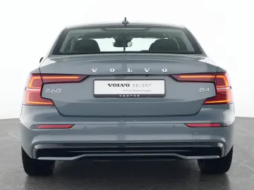 VOLVO S60 B4 Plus Dark 360 Panorama H&K StHz 20