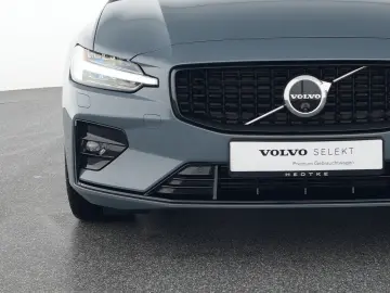 VOLVO S60 B4 Plus Dark 360 Panorama H&K StHz 20