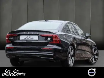 VOLVO S60 T8 AWD Ultimate Dark Recharge Plug-In Hybrid