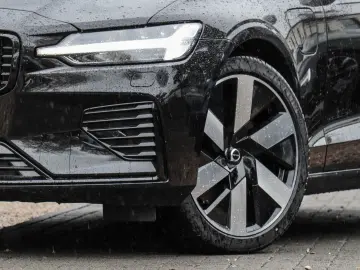 VOLVO S60 T8 AWD Ultimate Dark Recharge Plug-In Hybrid
