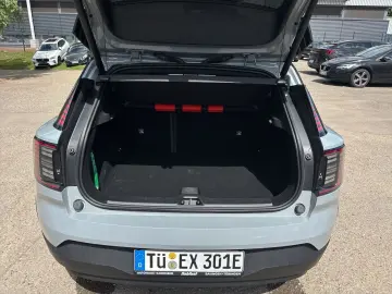 VOLVO EX30 Single Motor Plus 2WD Pure Electric