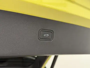 VOLVO EX30 Plus 2WD Pure Electric H K ACC LED