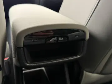 VOLVO EX30 Plus 2WD Pure Electric H K ACC LED