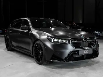 BMW New M5 Touring xDrive (G99) Plug-in Hybrid
