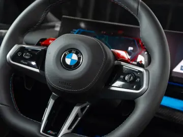 BMW New M5 Touring xDrive (G99) Plug-in Hybrid