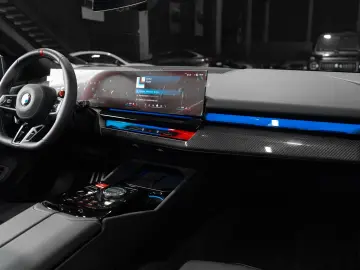 BMW New M5 Touring xDrive (G99) Plug-in Hybrid