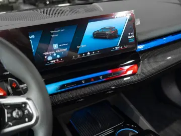 BMW New M5 Touring xDrive (G99) Plug-in Hybrid