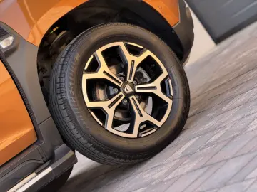 DACIA DUSTER – 1.2 TCe – 125 CP – PRESTIGE EDITION -  2018