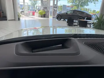 BMW M4 xDrive Competition Cabrio HUD H-K ACC 360