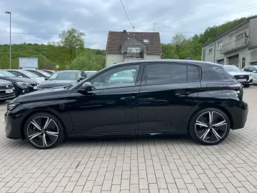 PEUGEOT 308 Hybrid 180 GT 8xFach S-Heft Pano Leder Navi