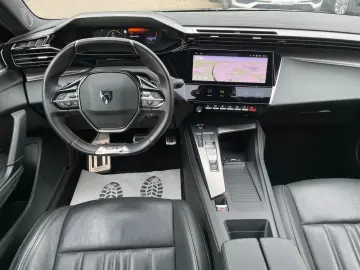 PEUGEOT 308 Hybrid 180 GT 8xFach S-Heft Pano Leder Navi