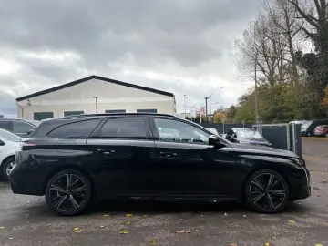 PEUGEOT 308 SW GT AUT PANORAMA MATRIX 360 KAMERA TRAUM