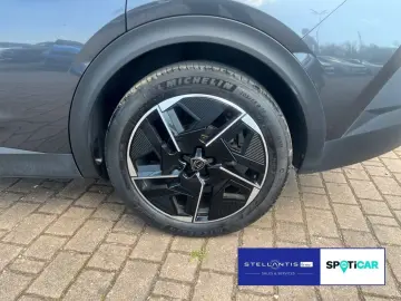 PEUGEOT 408 1.2 Puretech 130 GT