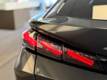 PEUGEOT 408 225PS GT Kamera Focal Leder Navi LED DAB